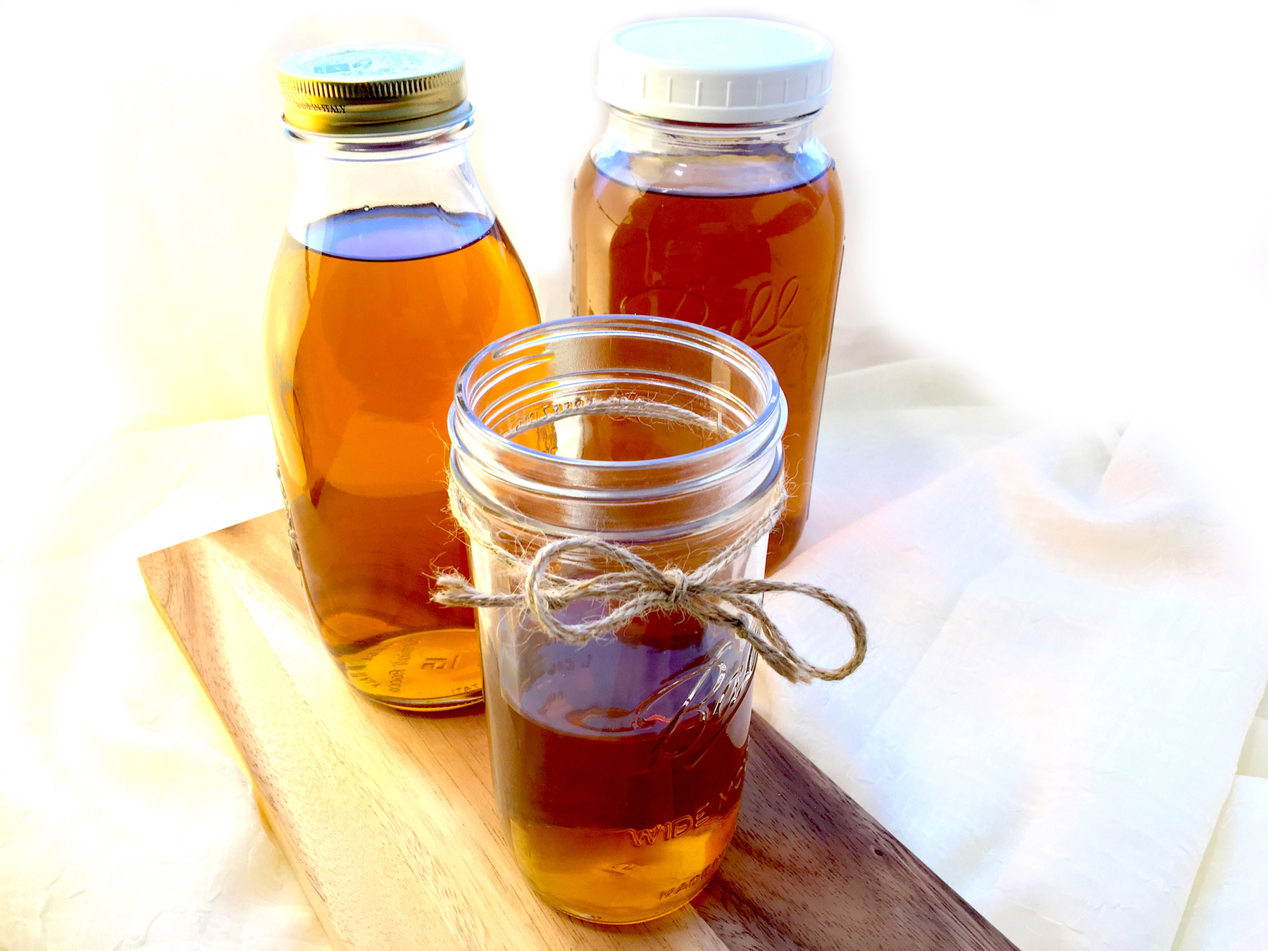 kombucha in 3 containers